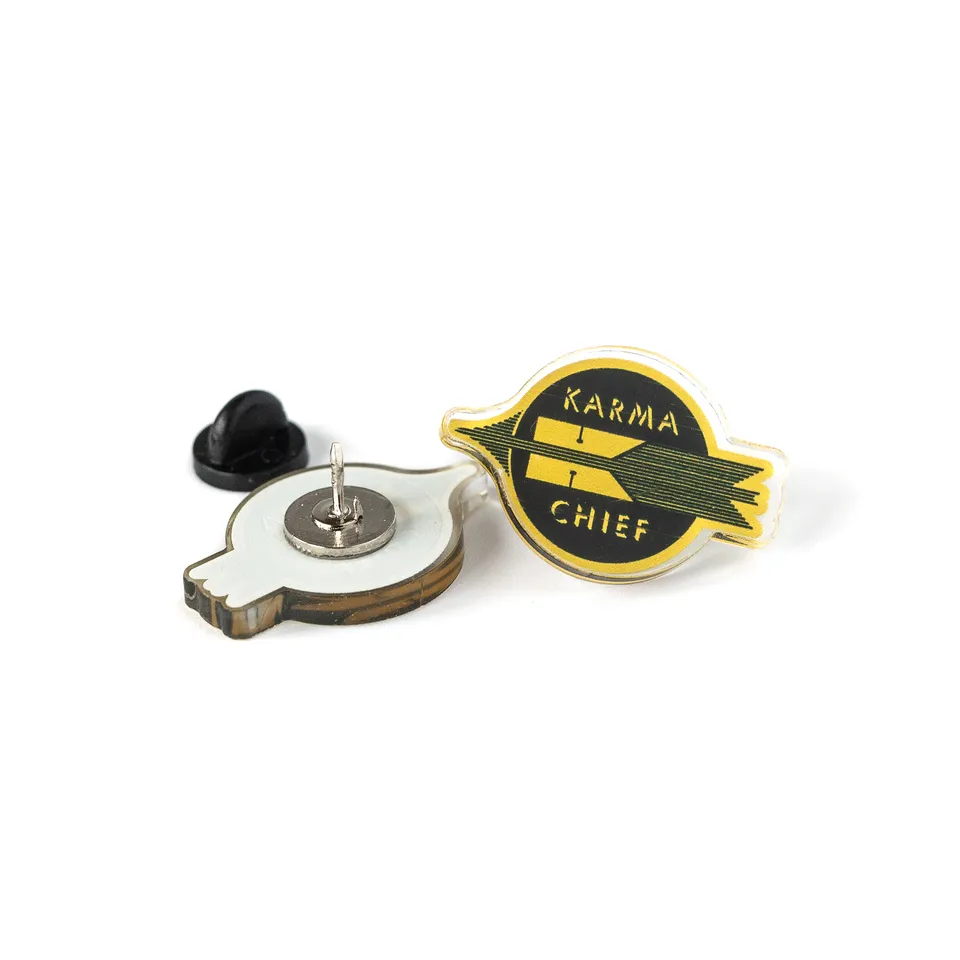 Karma Chief Logo Pin pin's 2,5 cm