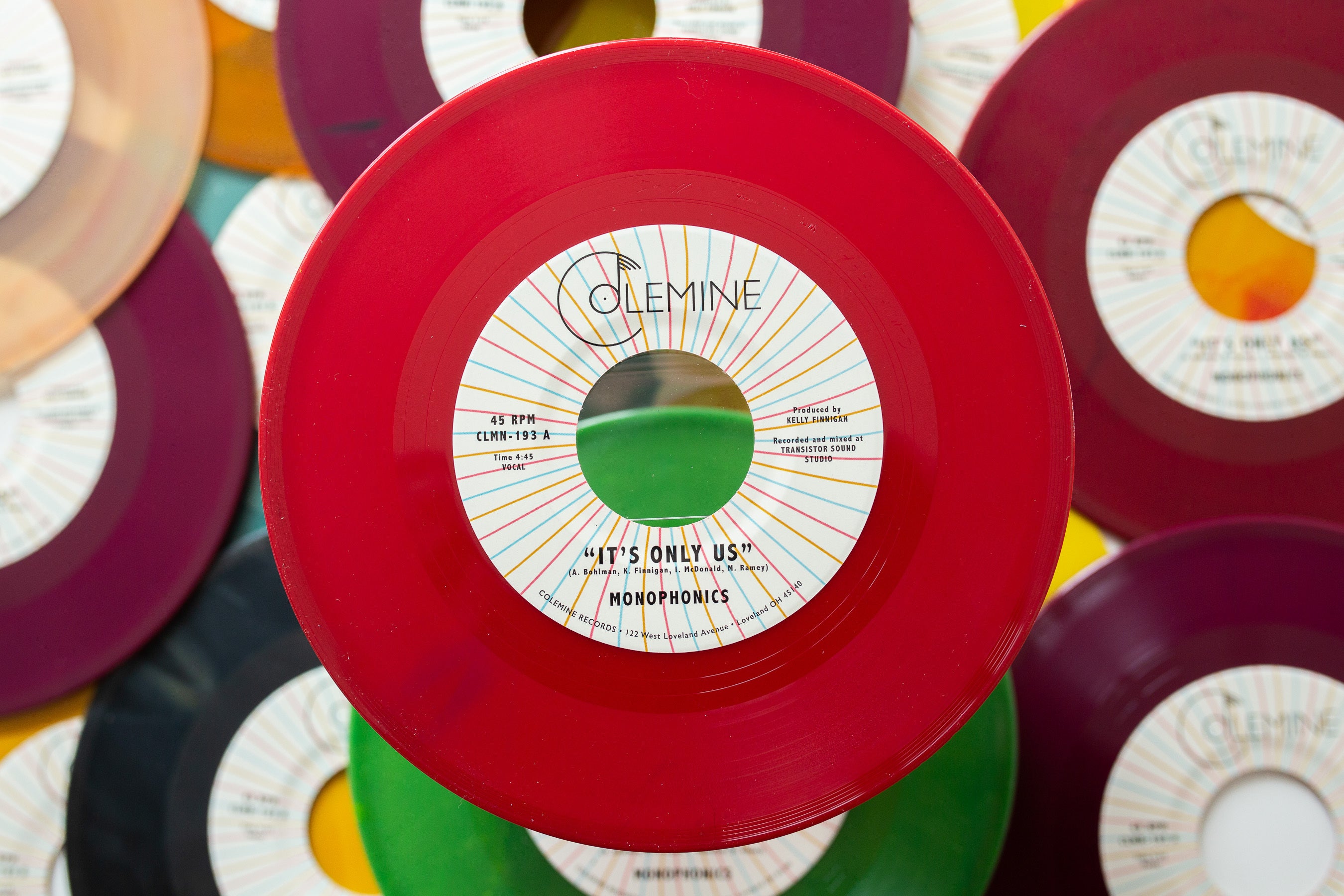 Colemine Monophonics It's Only Us single 7 pouces couleur