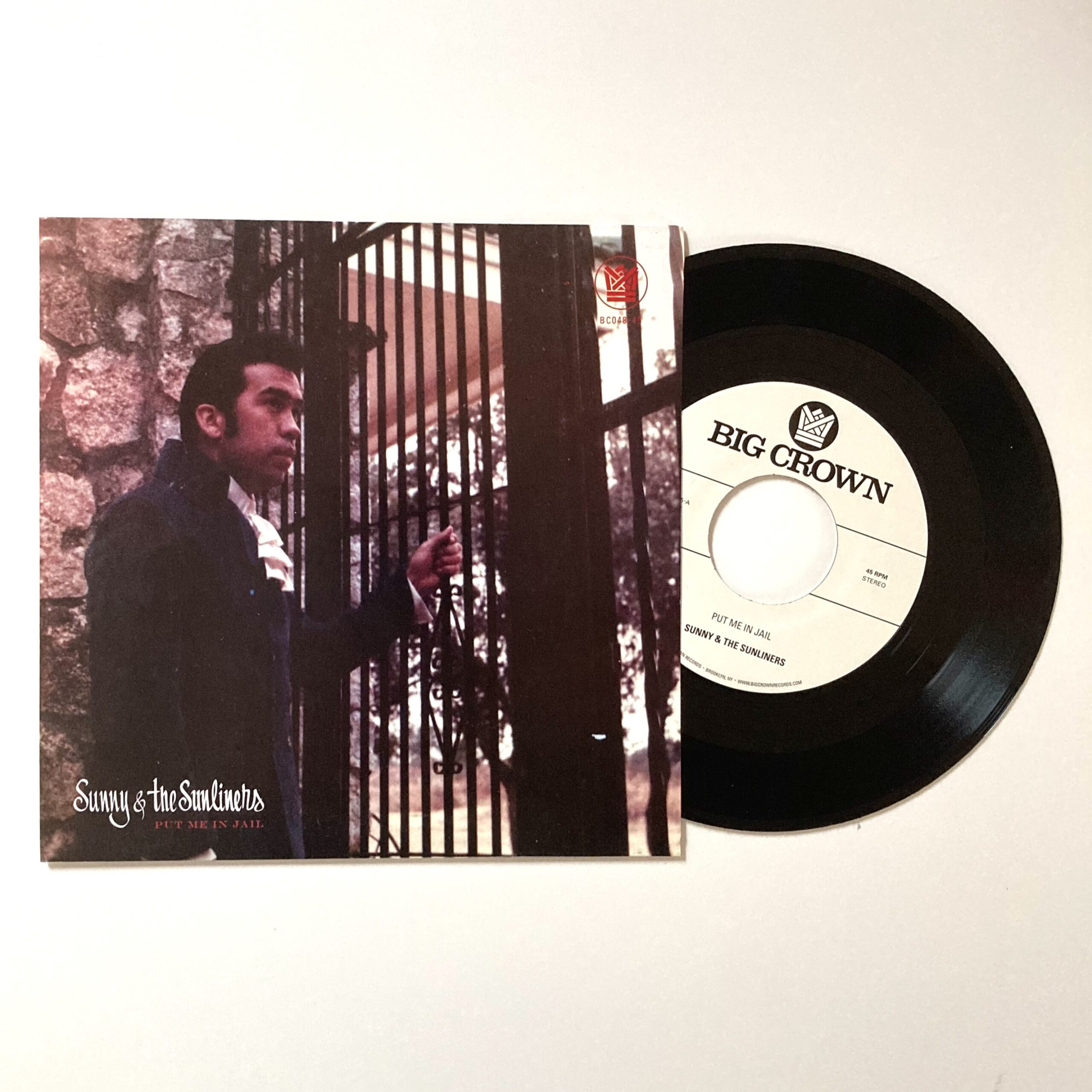Sunny & Sunliners Put Me In Jail vinyle 7" oldies