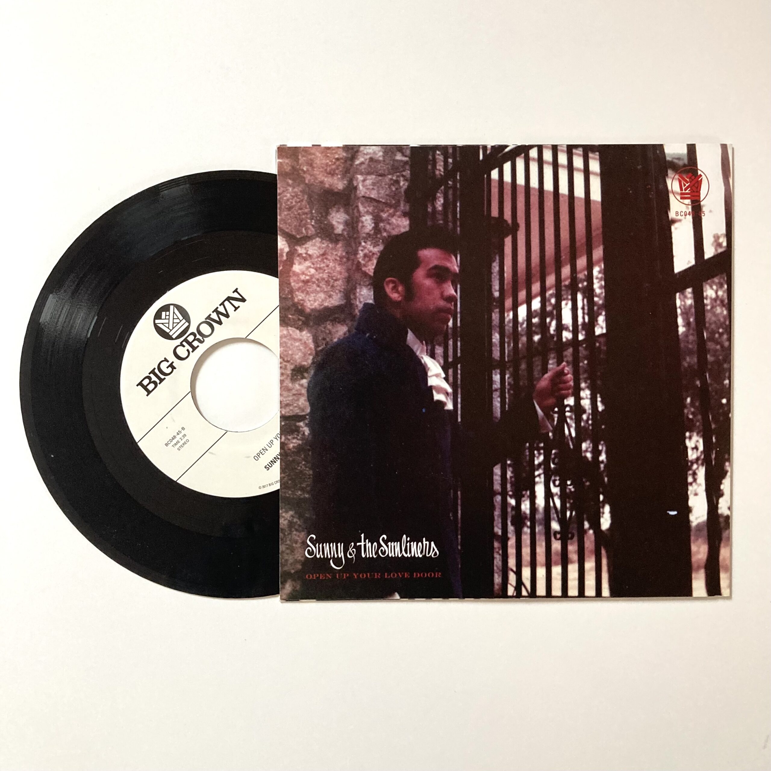 Sunny & Sunliners Put Me In Jail vinyle 7" oldies
