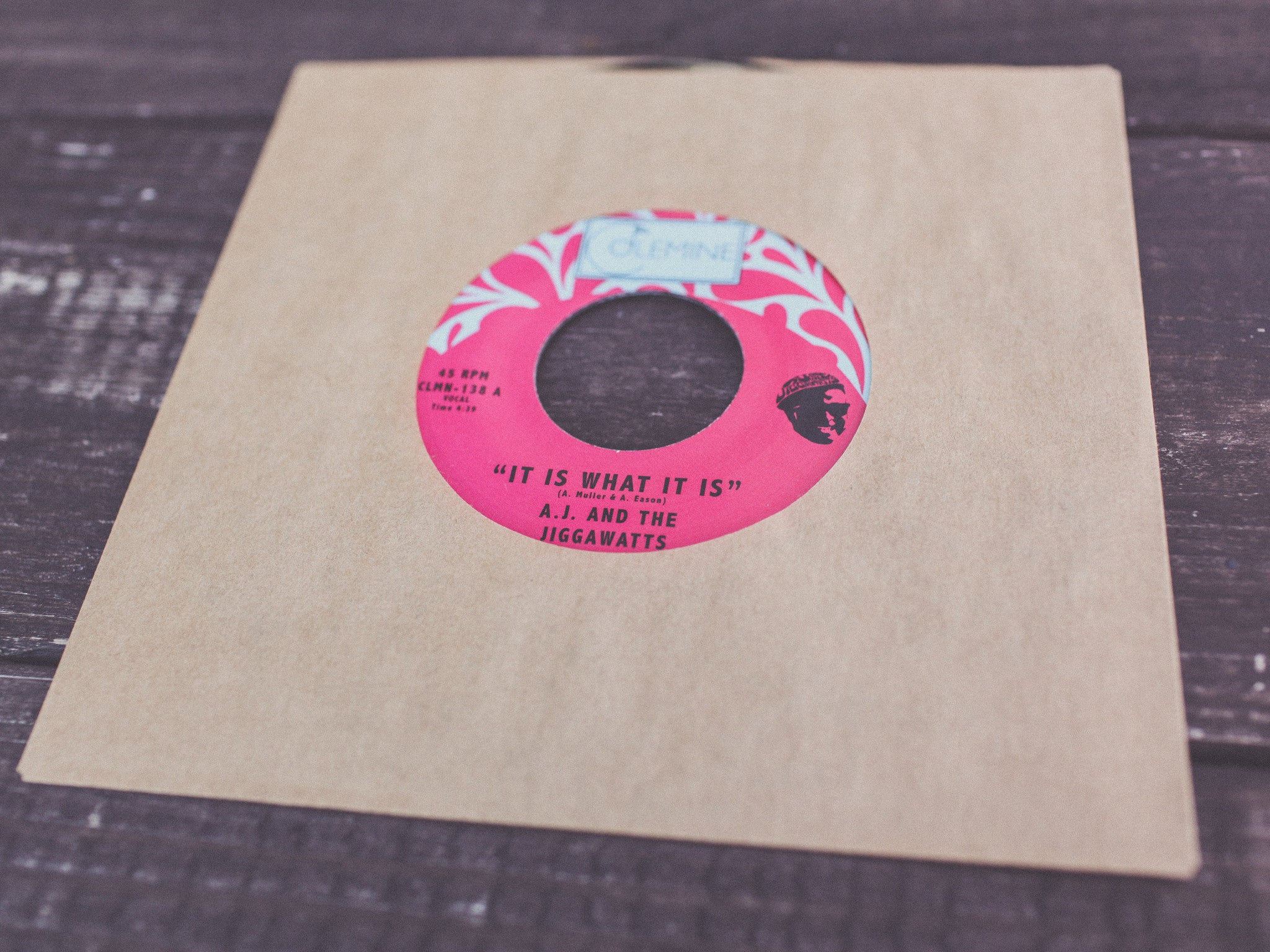 AJ & The Jiggawatts It Is What It Is 45 tours 7 pouces funk