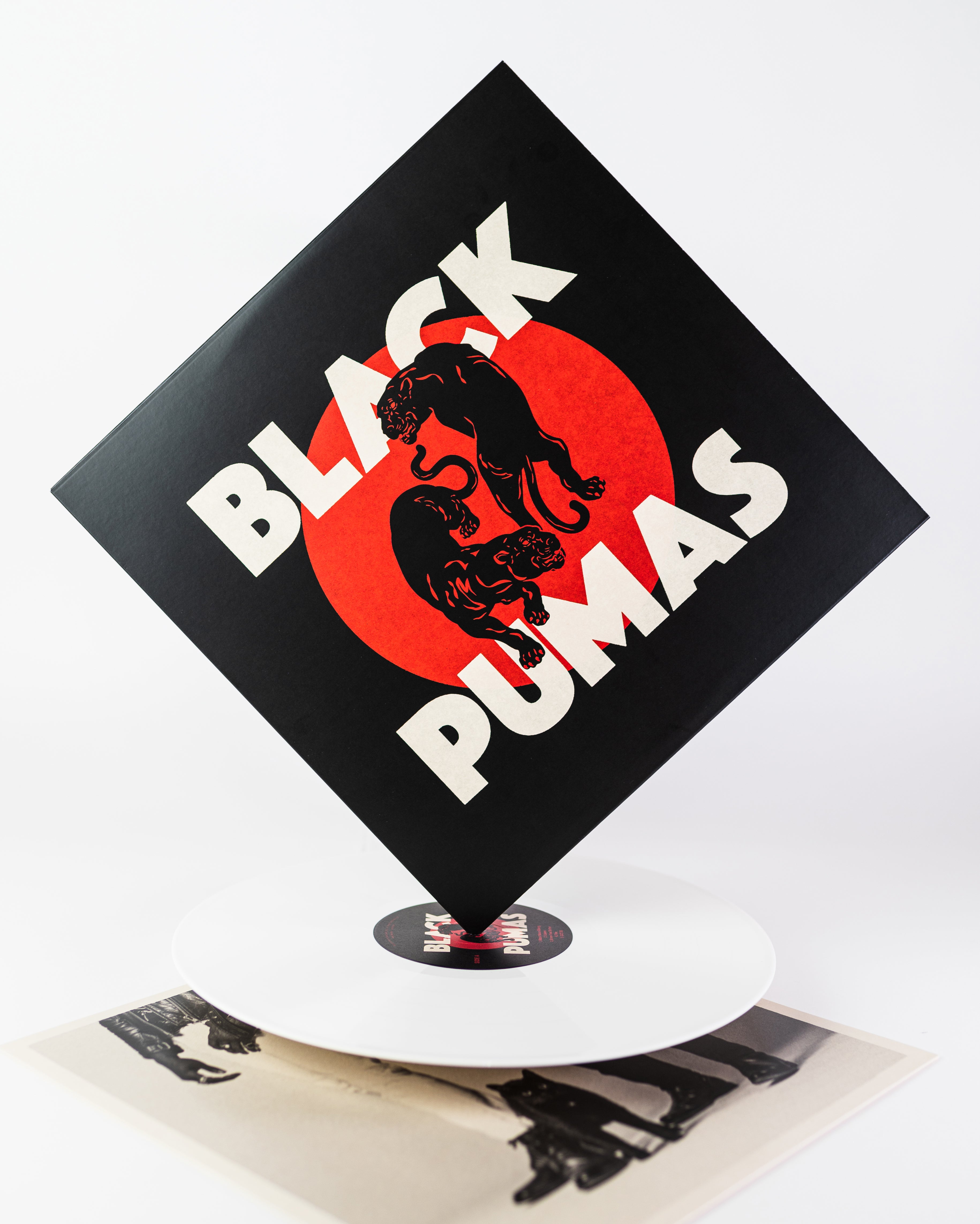 Black Pumas Black Pumas vinyle LP blanc opaque soul