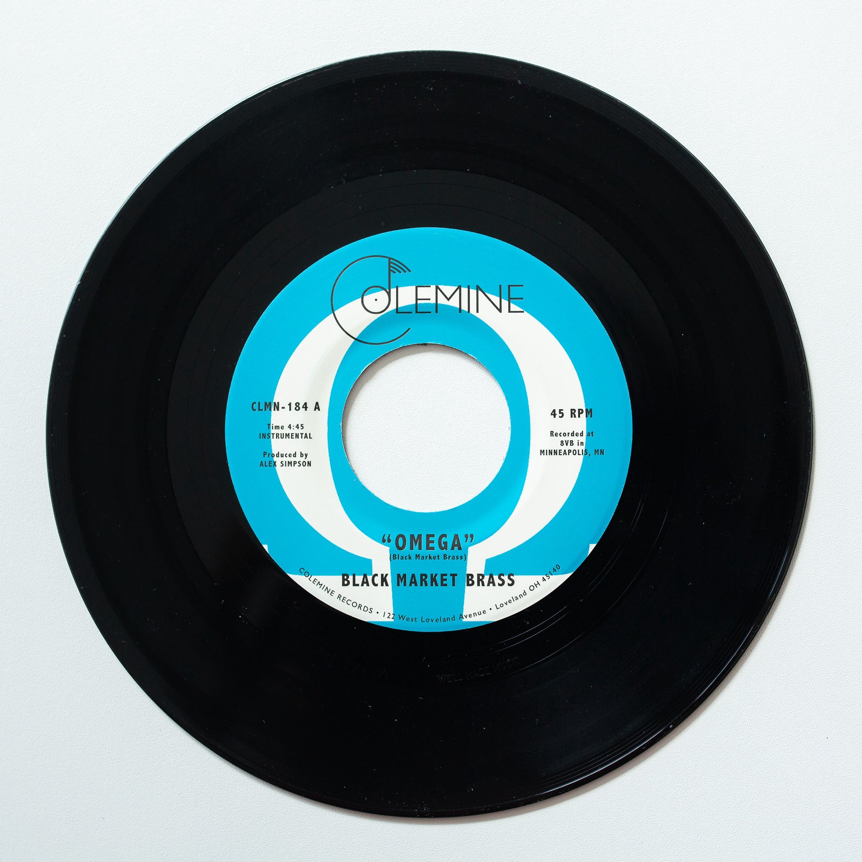 Black Market Brass Omega 45 tours vinyle couleur afrobeat