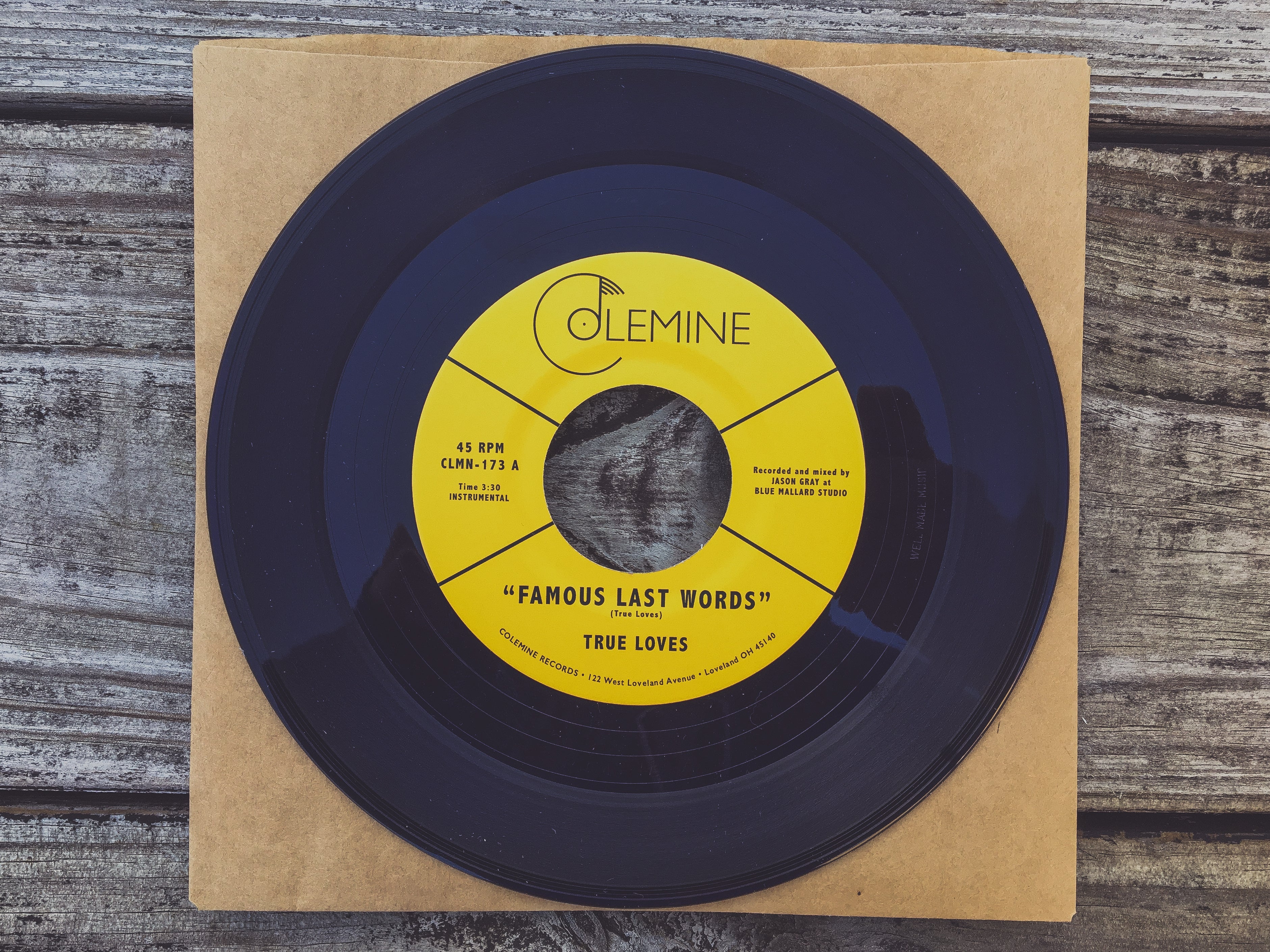 True Loves Famous Last Words vinyle 45t violet funk