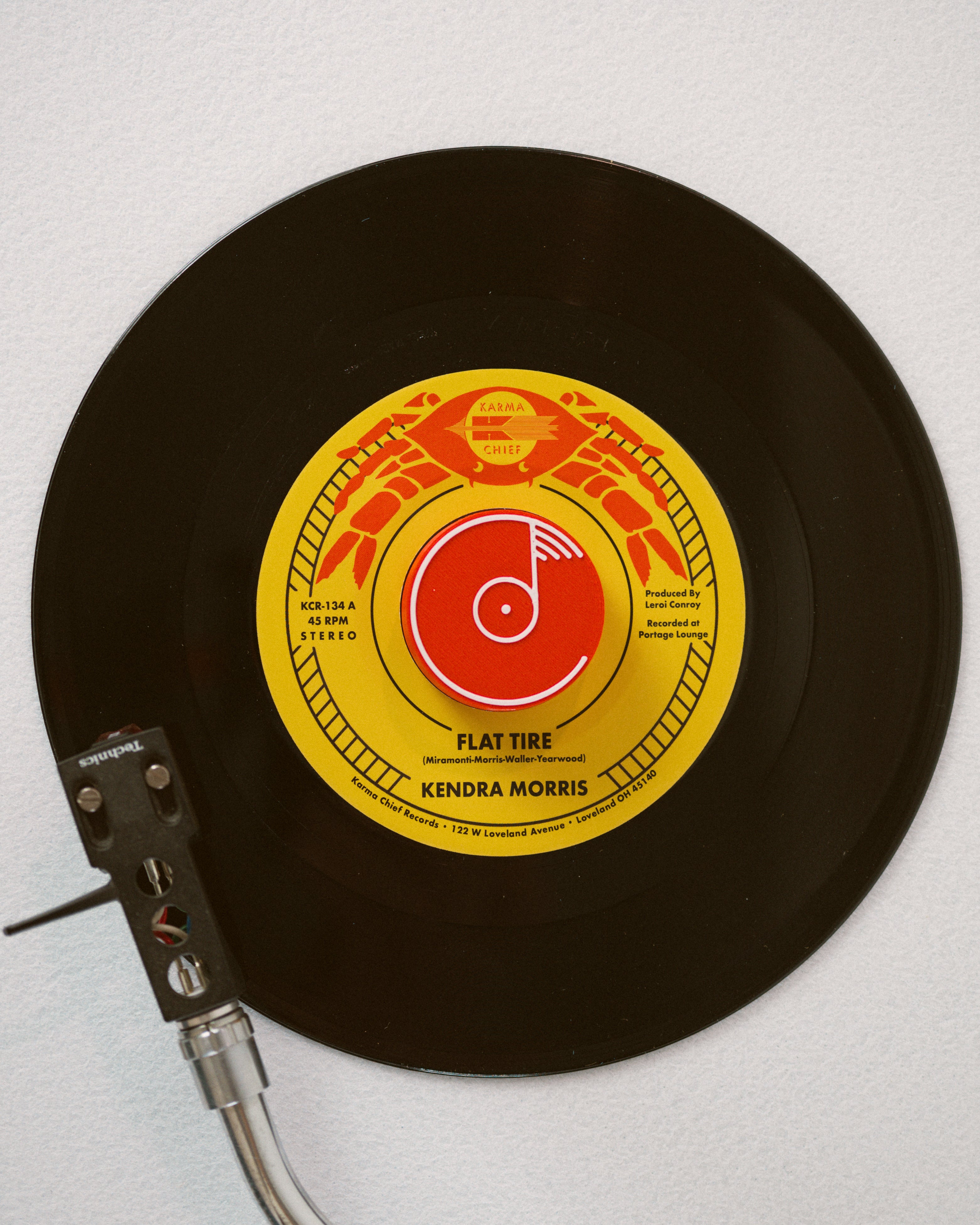 Karma Chief Kendra Morris Flat Tire vinyle 45 tours orange